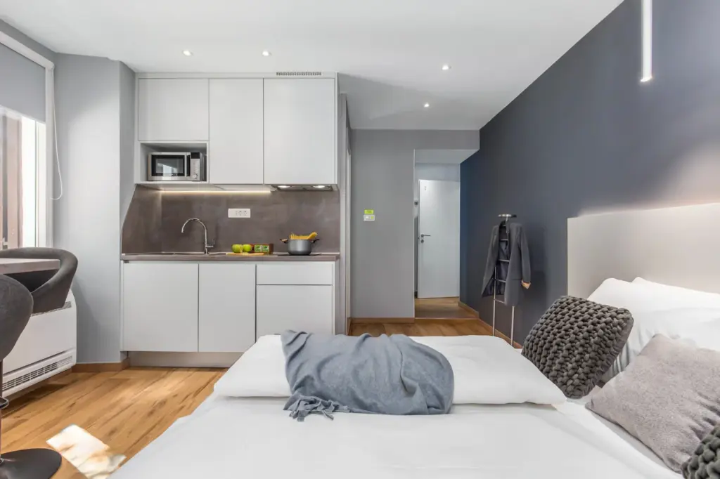inCenter Rijeka – Studio Apartment 1